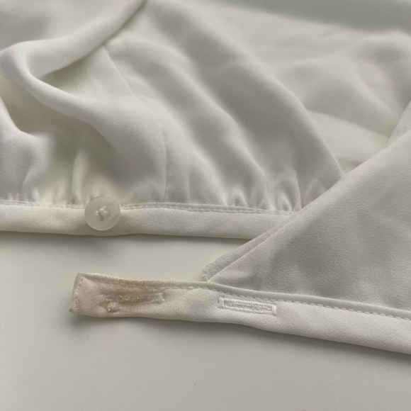 Sunday Best White Cropped Blouse (Size: XXS) - Picture 10 of 13